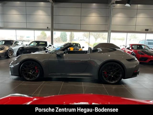 Porsche 992 Cabrio Carrera GTS