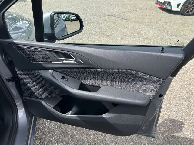 BMW 220 220i Active Tourer