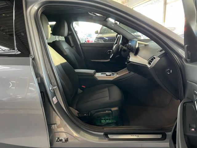 BMW 318 318d Touring