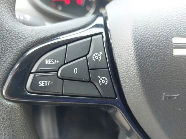 Dacia Sandero Essential Stepway TCe 90