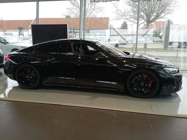 Audi e-tron GT Audi S e-tron GT