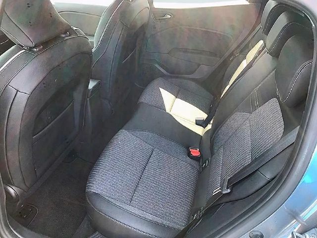 Mitsubishi Colt Hybrid