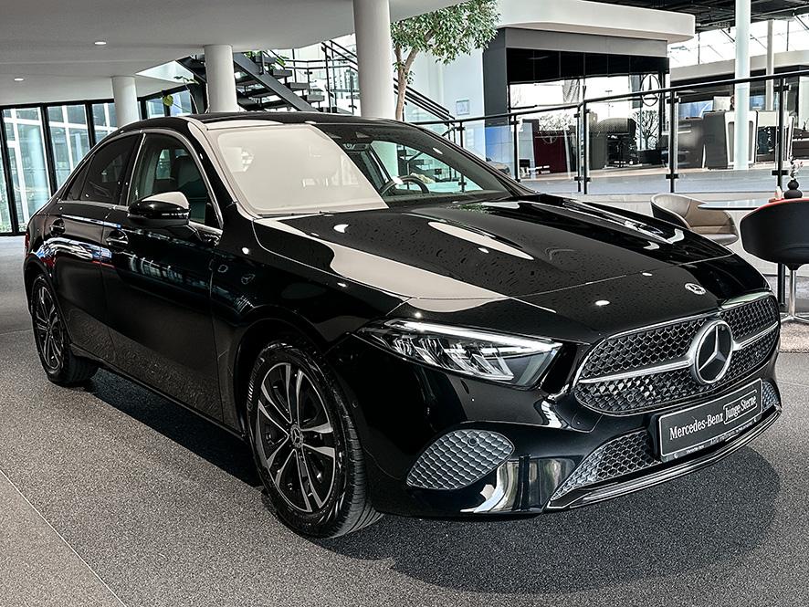 Mercedes-Benz A 200 ProgressiveLAP+LED+Pano+AHK+Distronic