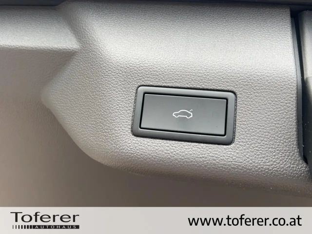 Volkswagen Multivan Style T7