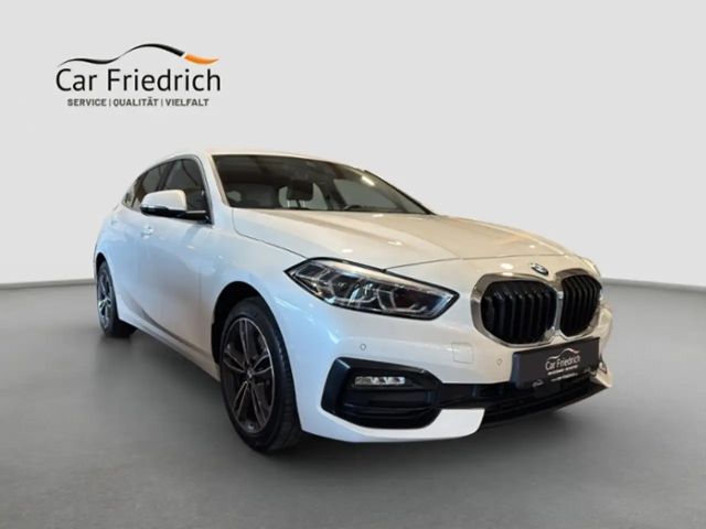 BMW 120 120d Sedan Sport Line