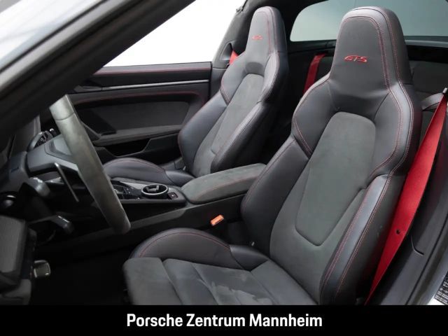 Porsche 992 4 Coupé GTS Targa