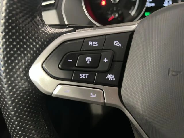 Volkswagen Passat GTE Variant