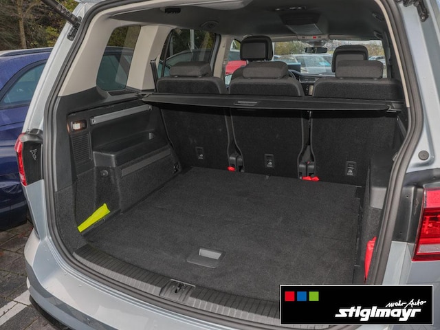 Volkswagen Touran 1.5 TSI DSG R-Line