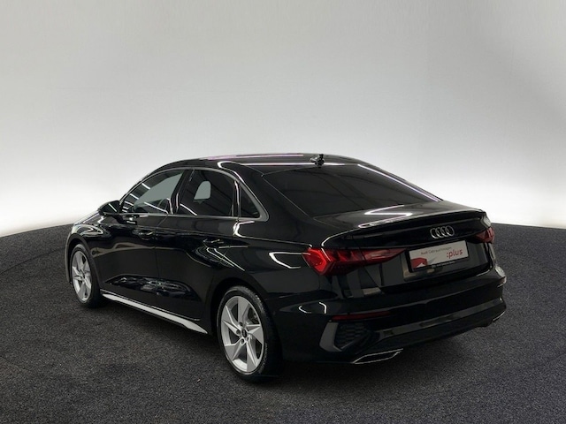 Audi A3 35 TFSI S-Line S-Tronic Sedan
