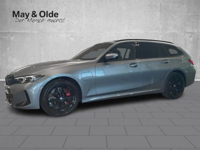 BMW 330 330e M-Sport Touring xDrive