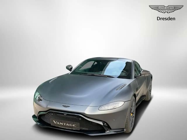 Aston Martin V8 V8