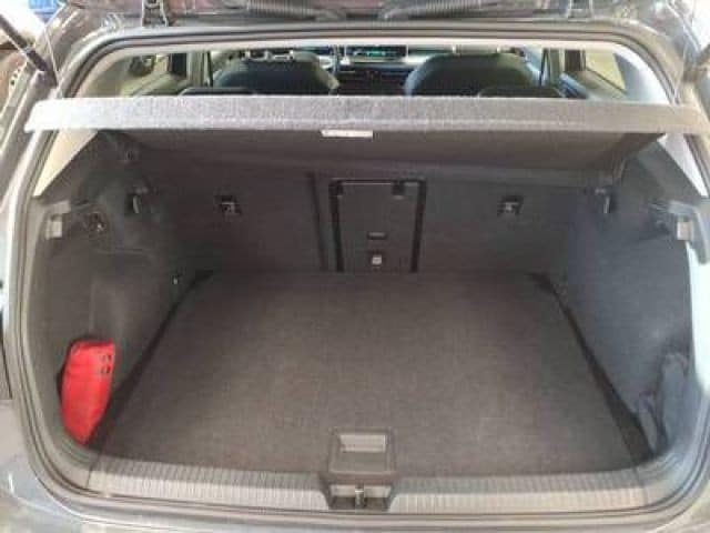 Volkswagen Golf 1.5 eTSI DSG Golf VIII