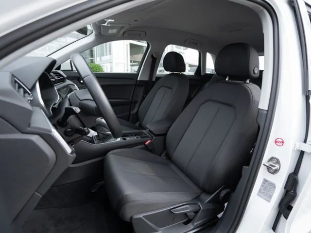 Audi Q3 45 TFSI Hybride