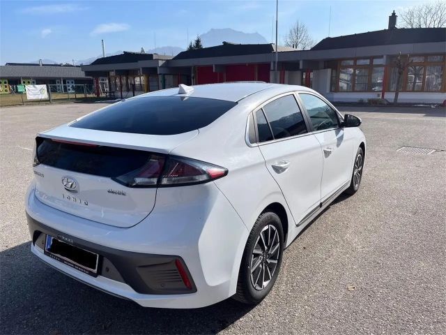 Hyundai Ioniq Electric