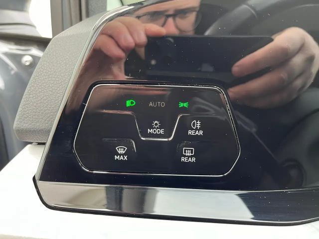 Volkswagen Golf DSG Golf VIII Life Variant