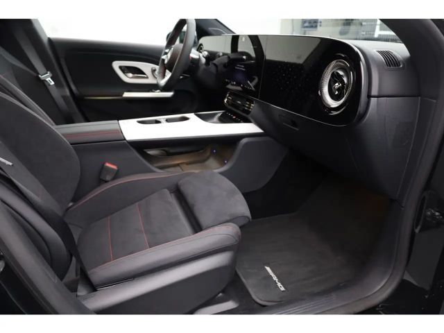 Mercedes-Benz CLA 250 AMG Line Coupé