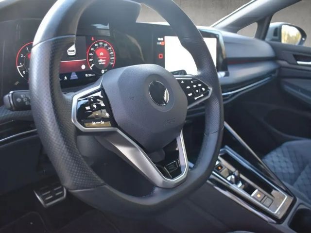 Volkswagen Golf 2.0 TSI R-Line