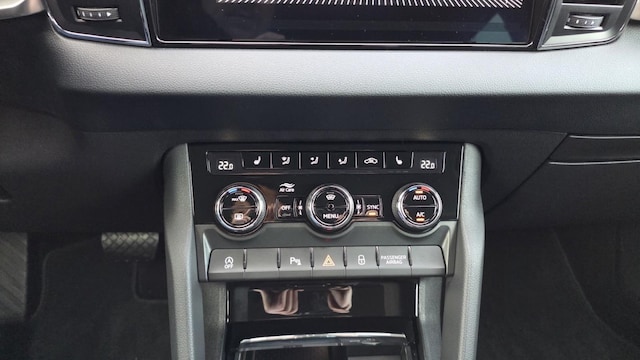 Skoda Karoq 1.5 TSI ACT Tour