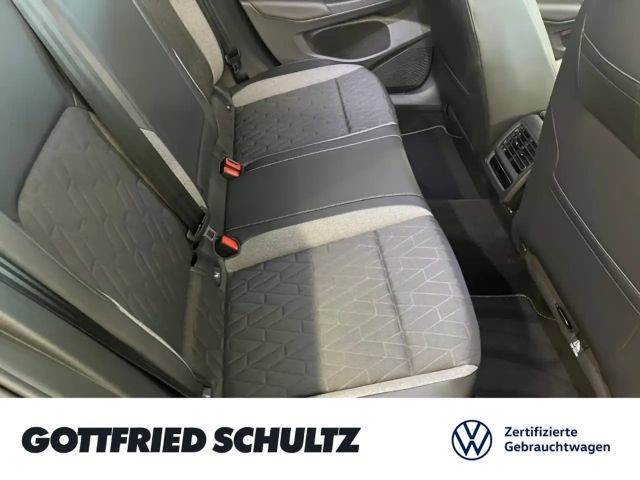 Volkswagen Golf DSG Variant