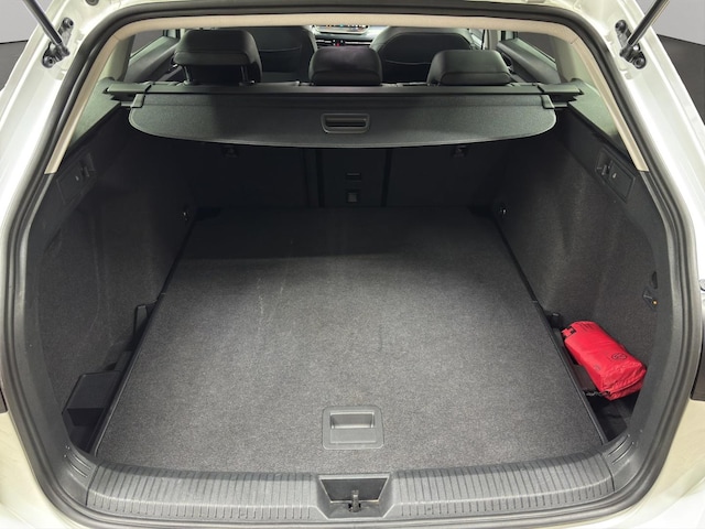 Volkswagen Golf 2.0 TDI DSG Golf VIII Variant