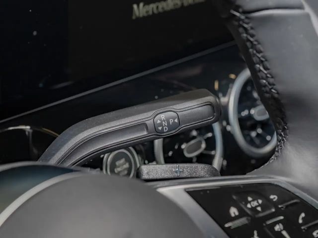 Mercedes-Benz B 180 Progressive