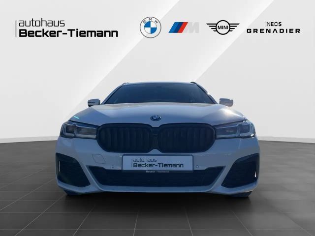 BMW 530 530e M-Sport Touring xDrive