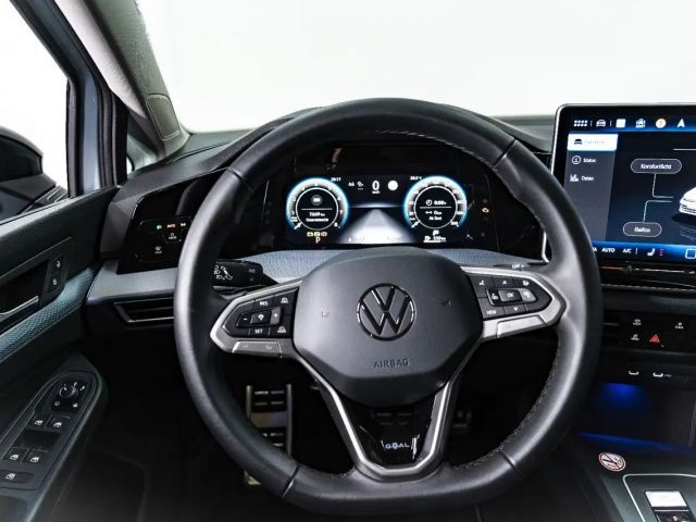 Volkswagen Golf 1.5 eTSI