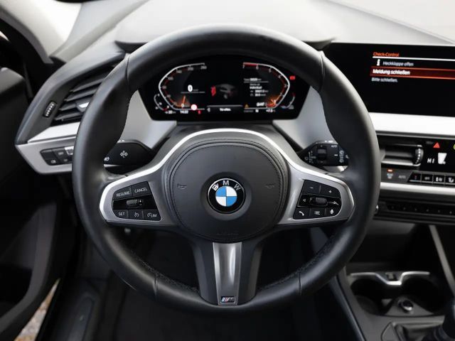 BMW 118 118i Advantage pakket Sedan