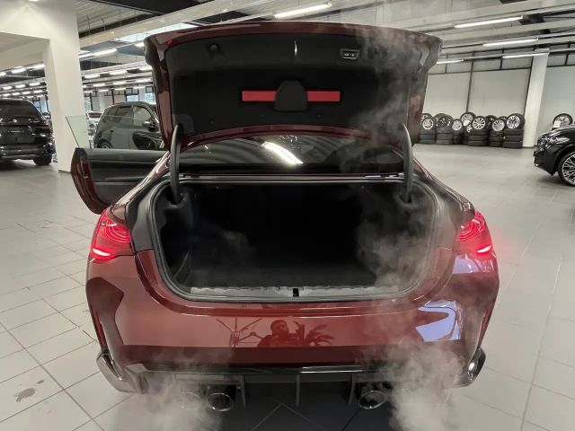 BMW M4 Competition Coupé M-Sport