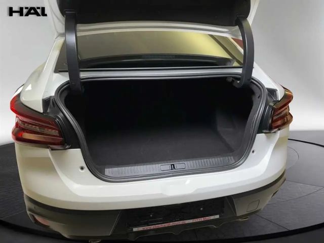 Citroën C4 X PT 130 S&S EAT8 ShineCarPlay Navi Kamera LED