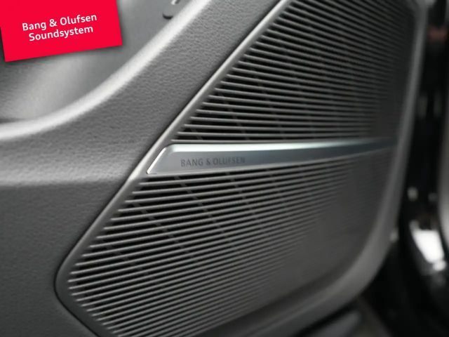 Audi Q8 Business S-Line