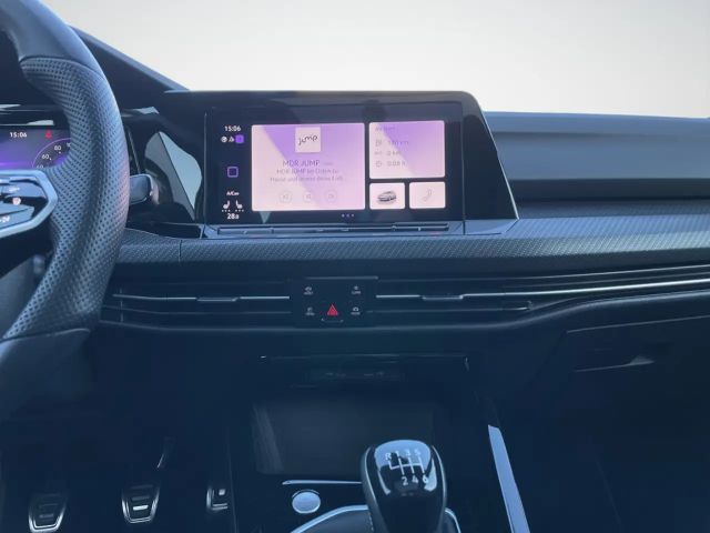 Volkswagen Golf 1.5 TSI Golf VIII R-Line Style