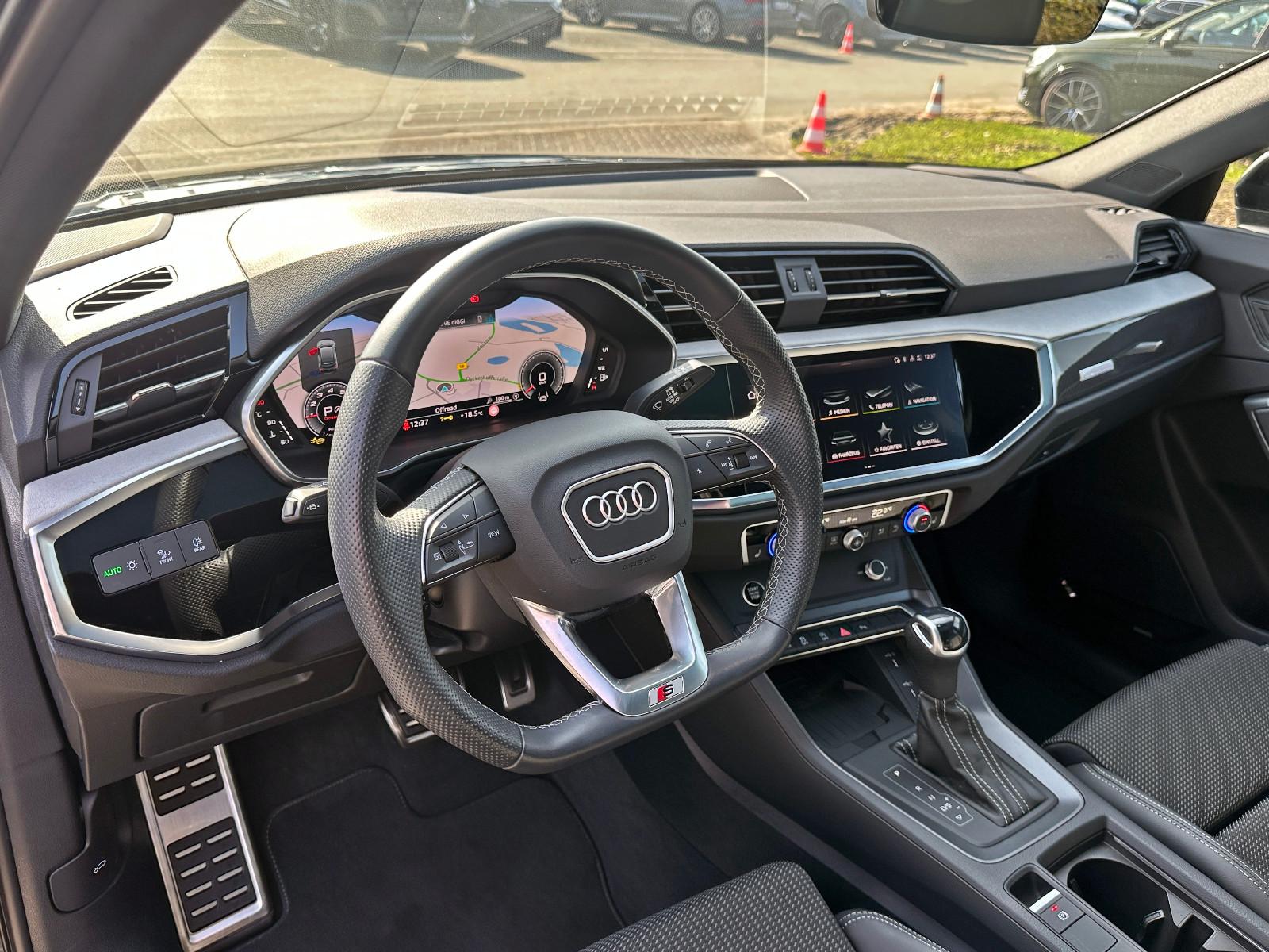 Audi Q3 35 TFSI S-Line Sportback
