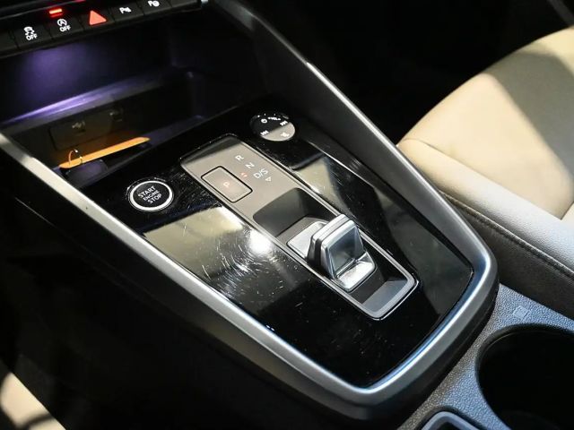 Audi A3 30 TFSI S-Line S-Tronic Sedan