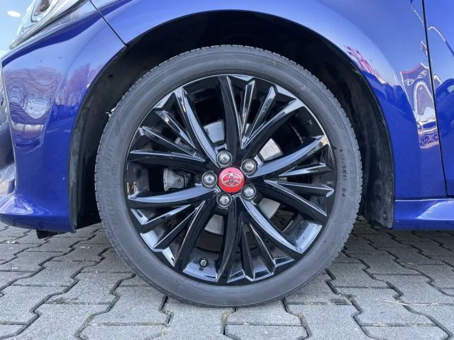 Toyota Yaris Hatchback Hybride VVT-i