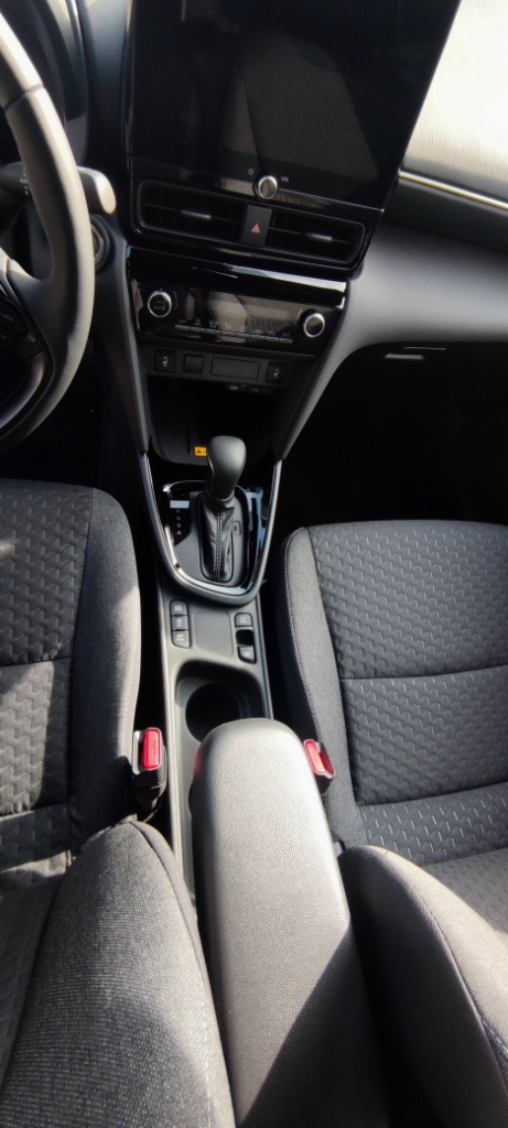 Toyota Yaris Cross 4x2 5-deurs Plus