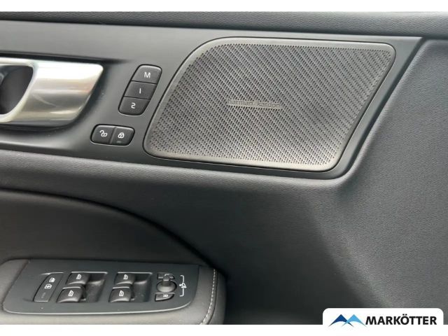 Volvo V60 Dark Ultimate