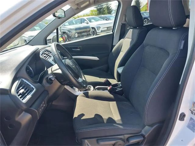 Suzuki SX4 S-Cross AllGrip Hybrid Shine