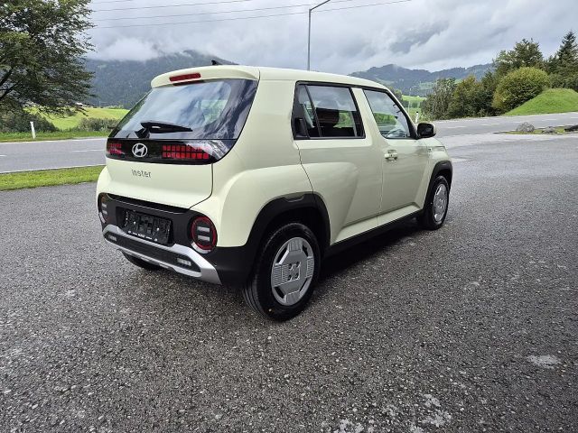 Hyundai INSTER 49 kWh