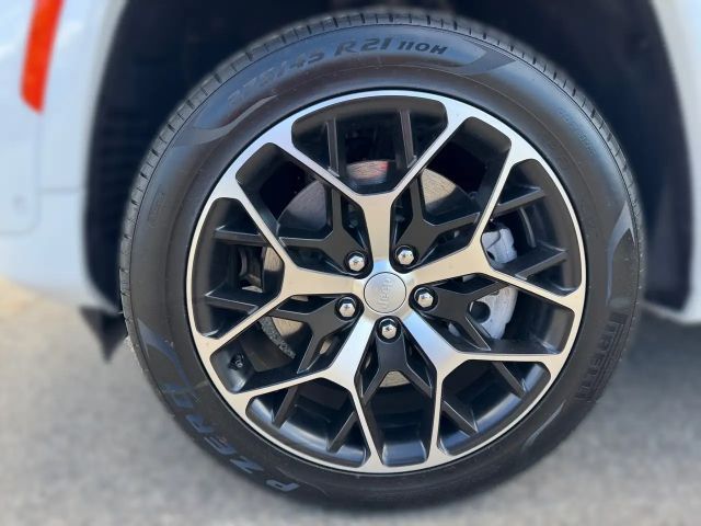 Jeep Grand Cherokee Summit