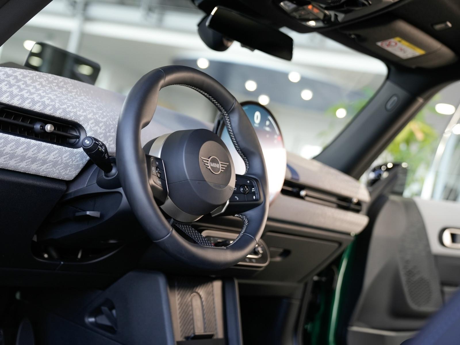 MINI Cooper Favoured