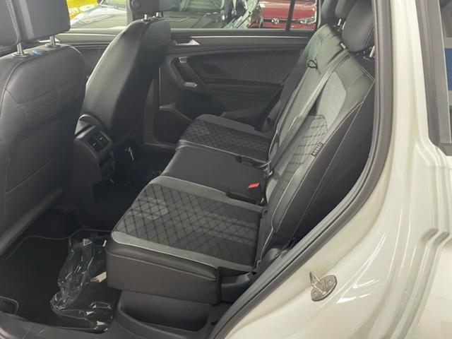 Volkswagen Tiguan 2.0 TDI Allspace R-Line Style