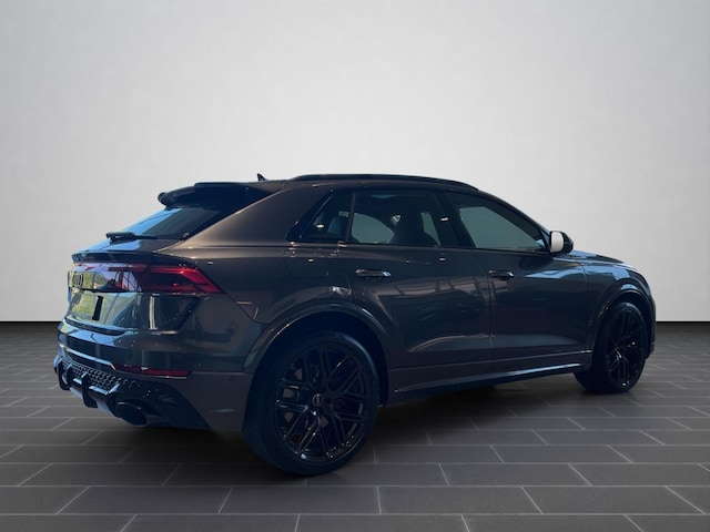 Audi RS Q8 Quattro