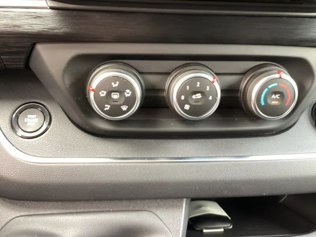 Renault Trafic Blue Techno dCi 150