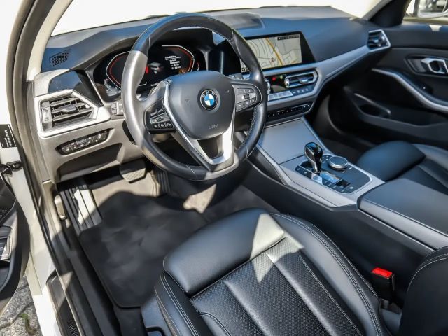 BMW 320 320d Touring xDrive