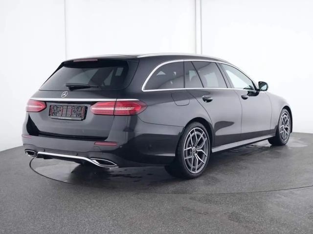 Mercedes-Benz E 220 AMG Line E 220 d Estate