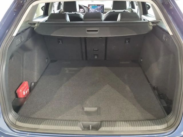 Volkswagen Golf Business Variant