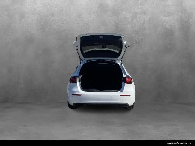 Mercedes-Benz A 180 Progressive