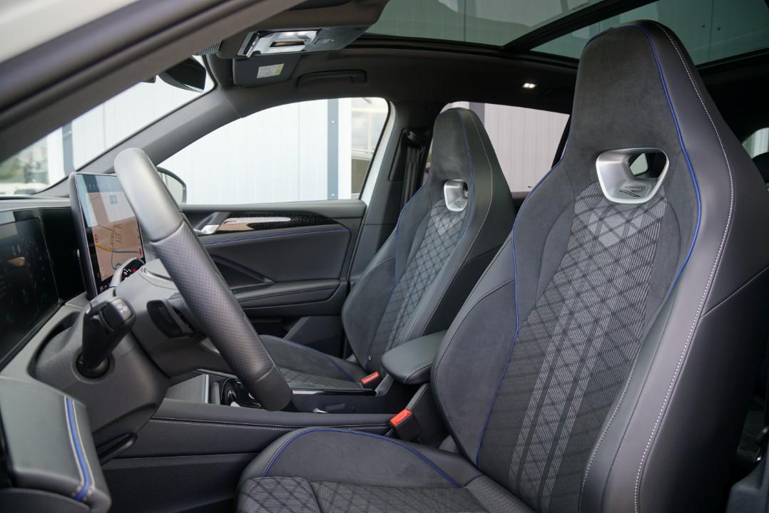 Volkswagen Tiguan 1.5 eTSI IQ.Drive R-Line