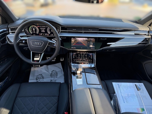 Audi A8 60 TFSI Hybride Quattro